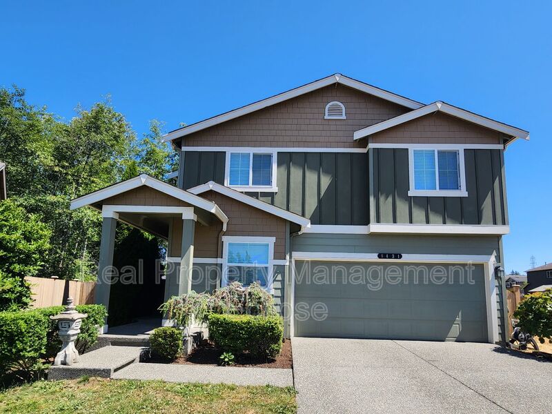 Lake Stevens House: 8431 10th PL SE