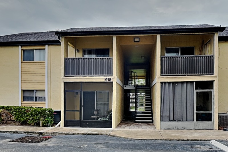 Altamonte Springs Condo: 918 Lake Destiny Rd