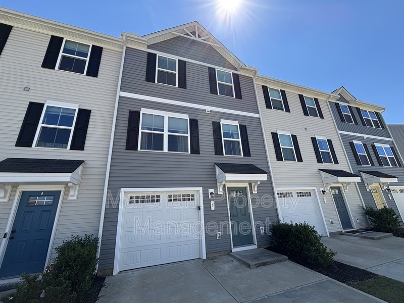 Greenville Townhome: 5 Verdant Leaf Way
