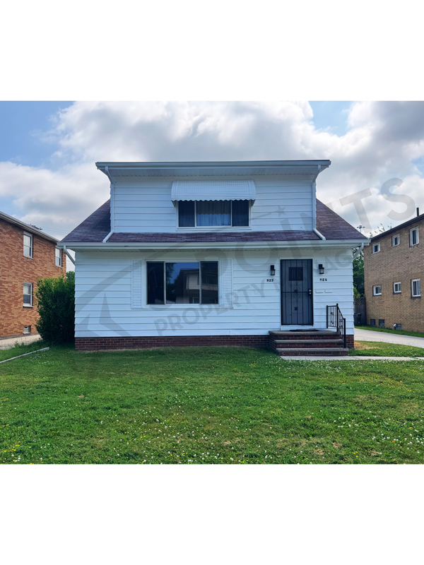 Euclid Condo: 927 East 216th Street - 1