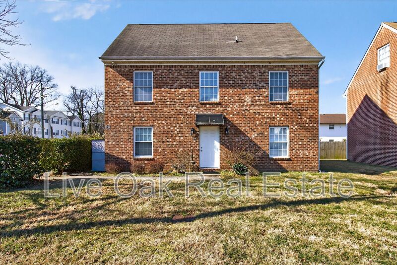 Virginia Beach Condo: 1604 Parks Ave