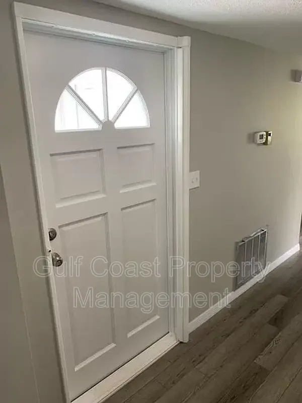 1823 Vera Pl #12 Sarasota FL 34235 - Photo 3
