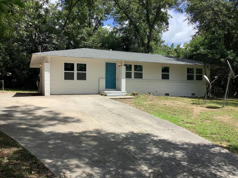 Request a Viewing for 2423 Rosen Avenue Tenant Turner