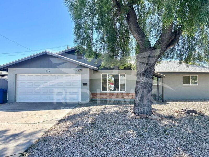 Tempe House: 117 W Del Rio Dr