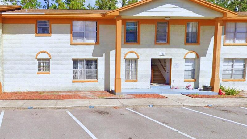 Kissimmee Townhome: 1717 Michigan Ave D