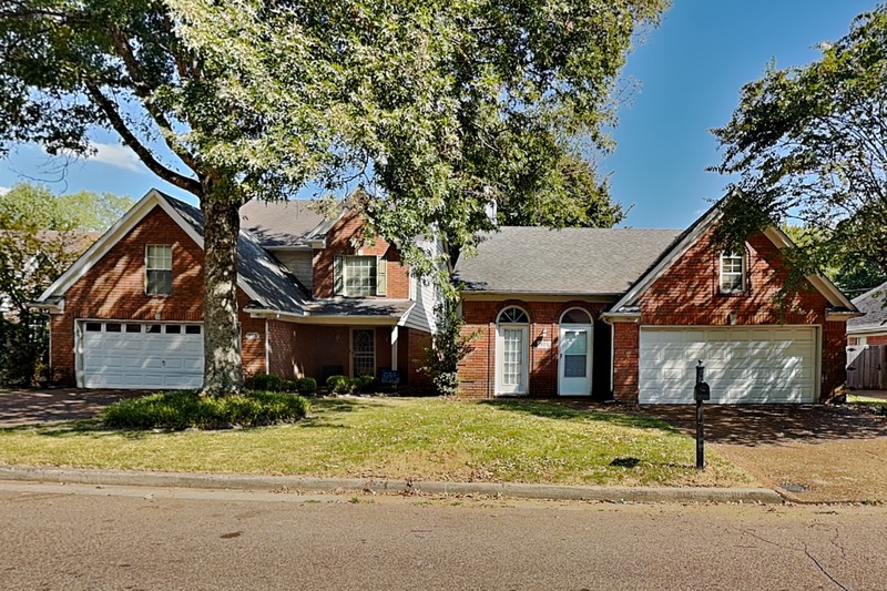 Cordova House: 978 Nolan Ln
