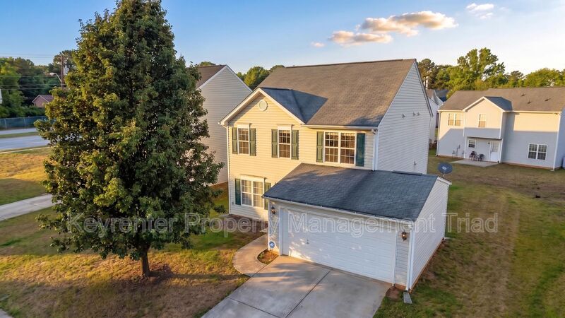 Greensboro House: 2703 Stafford Street