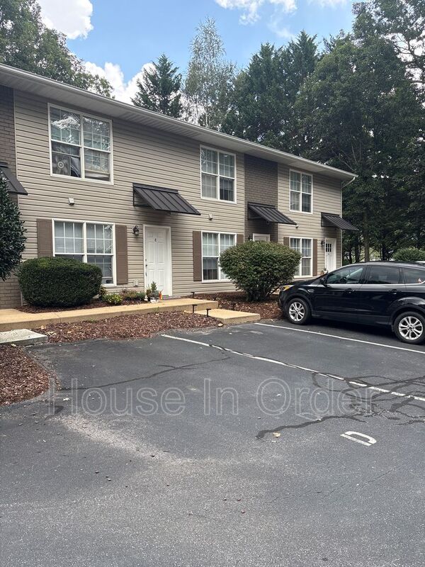 Asheville House: 11 Rathfarnham Rd