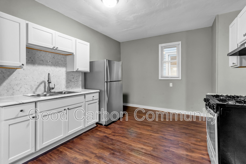 Buffalo Condo: 135 Elmwood Ave.