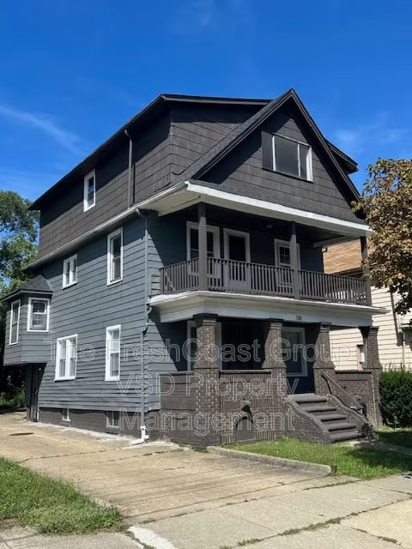 Cleveland Condo: 789 Wayside Rd