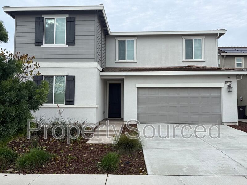 Lathrop House: 15535 Ortega St