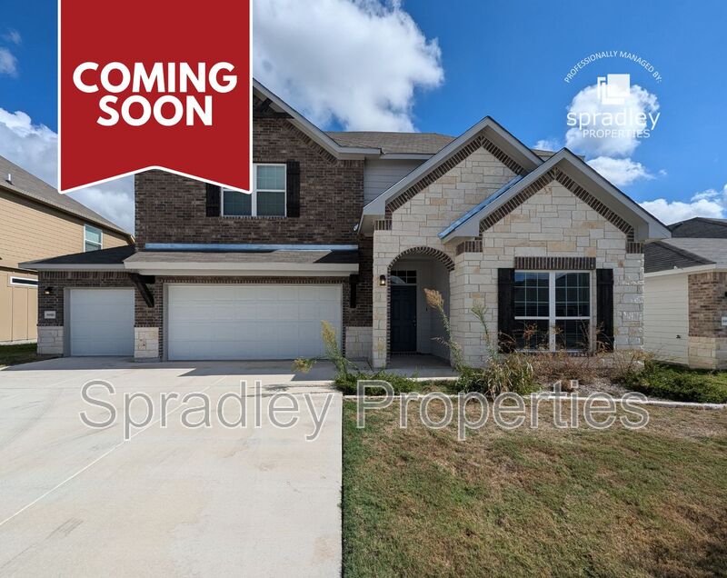 Temple House: 8816 Glade Drive