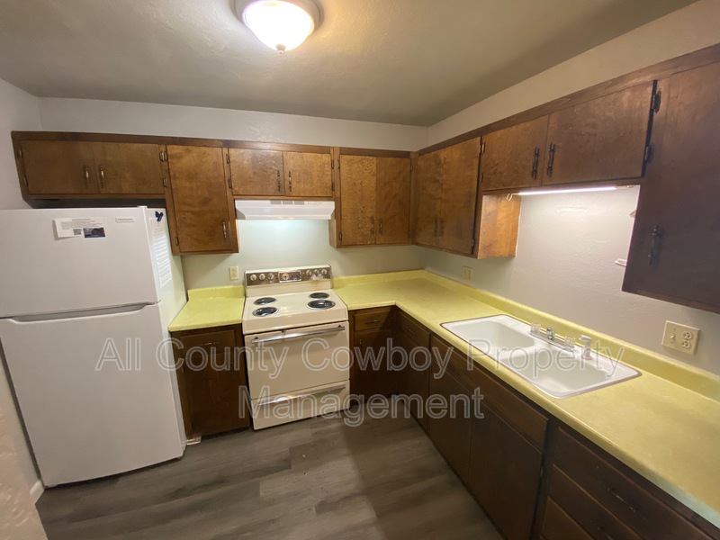 Laramie Condo: 267 N. 8th St.