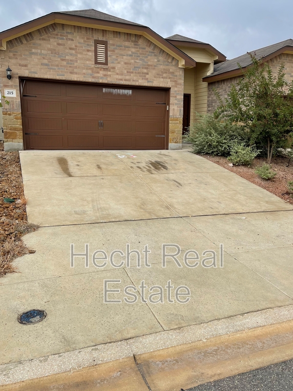 New Braunfels Condo: 217 Kaspar Way - 1