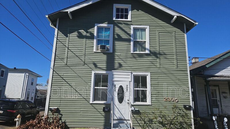 New Orleans House: 4701 S. Liberty Street