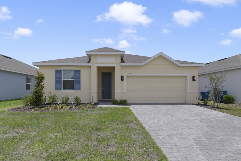 Haines City House: 662 Fairview Ave