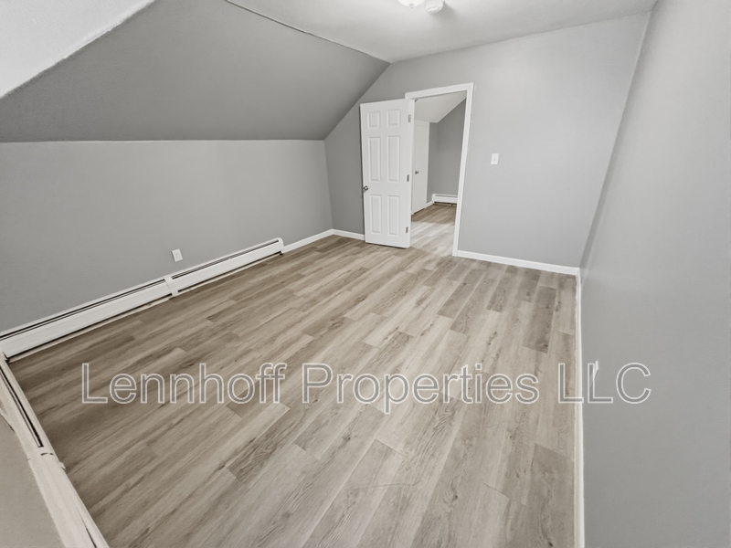Lowell Condo: 417 Westford Street - 4