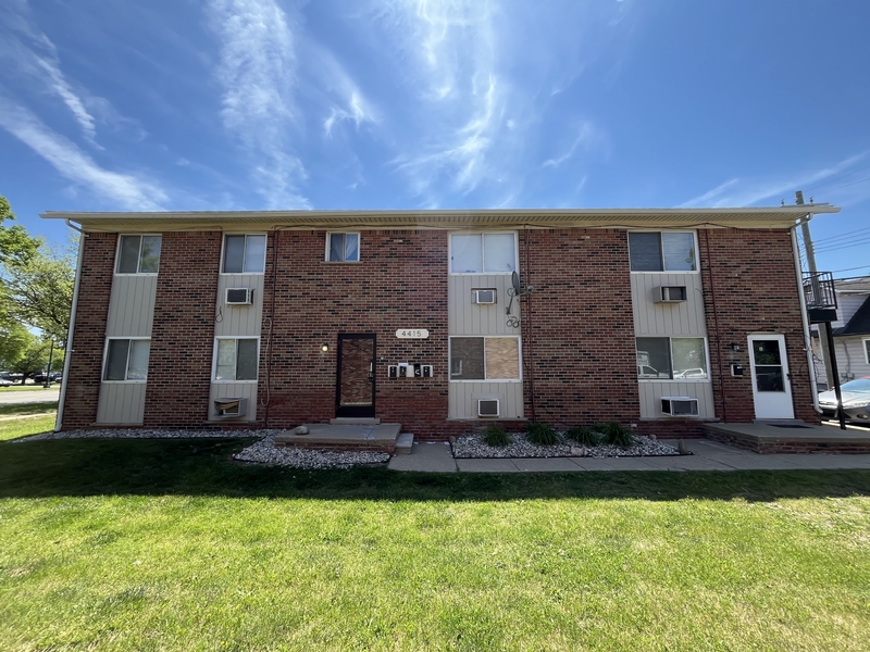 Melvindale Condo: 4431 Oakwood Boulevard - #6