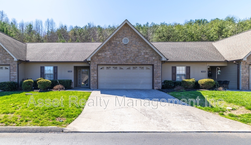 Powell Condo: 5104 Cates Bend Way - 1