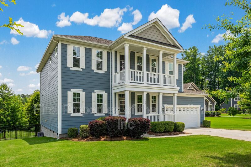Lake Wylie House: 414 Sandbar Point