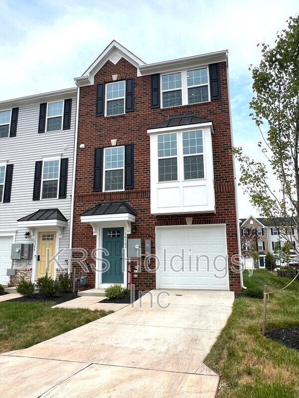 Manassas Townhome: 10302 Heritage Trail Ct