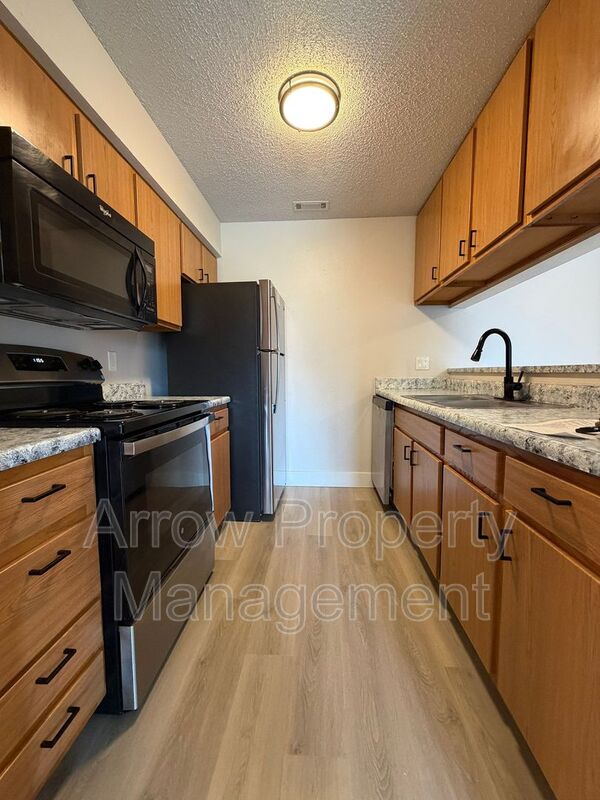 Lincoln Condo: 2340 North 44th Street