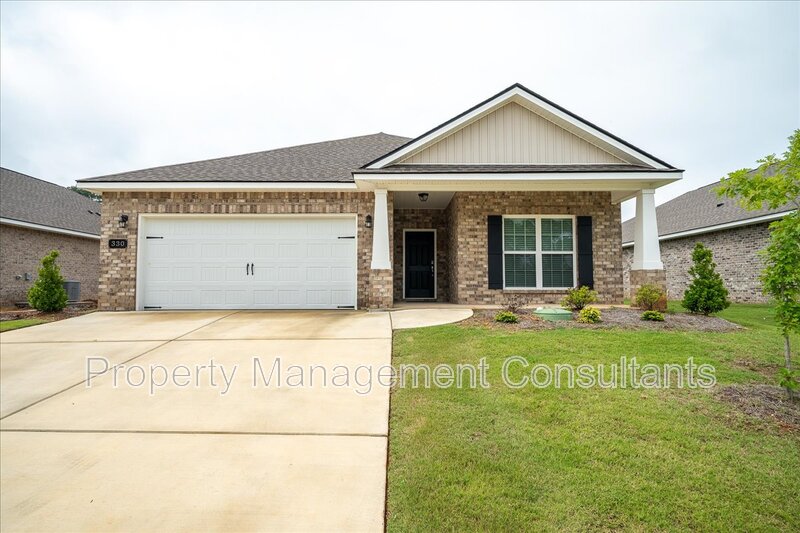 New Market House: 330 Creek Grove Avenue