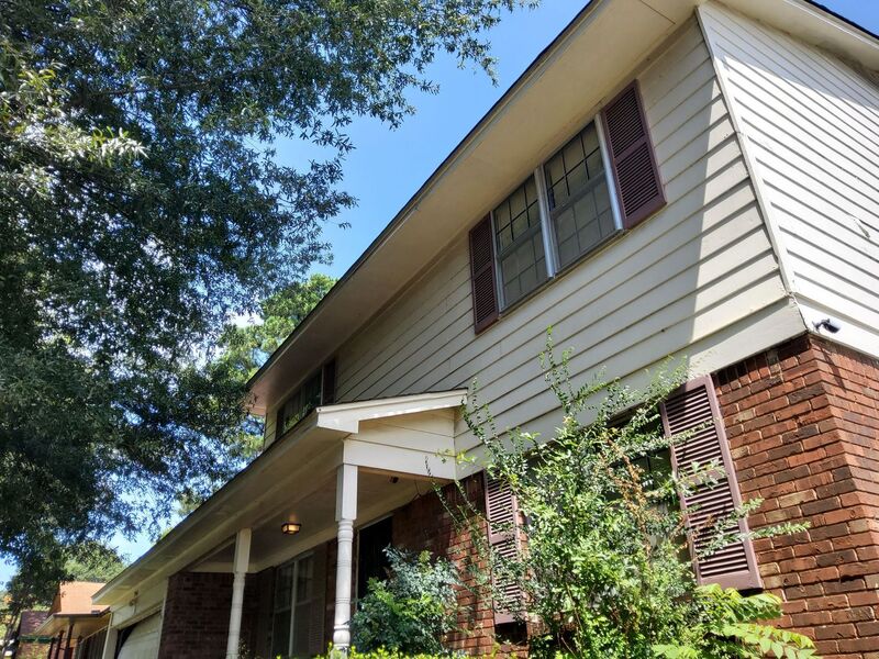 Memphis House: 3944 Twinmont St