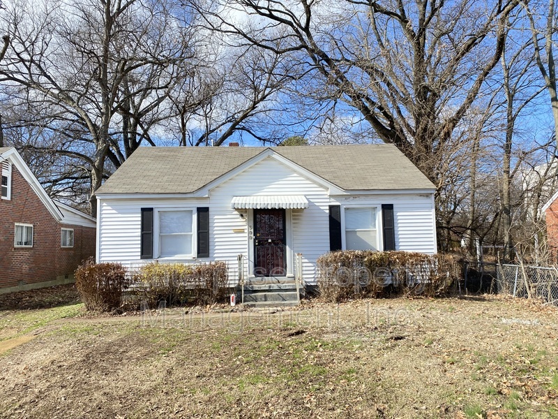 Memphis House: 599 Houston St
