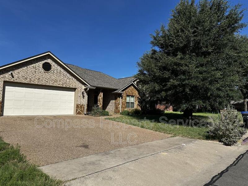 Waco House: 10412 Whitney Trace