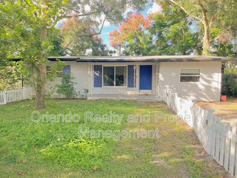 Orlando House: 2611 Pembrook Dr