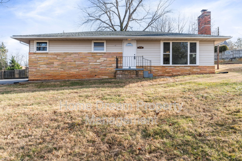 Orange House: 354 Berry Street