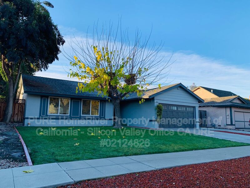 San Jose House: 382 Madison Drive