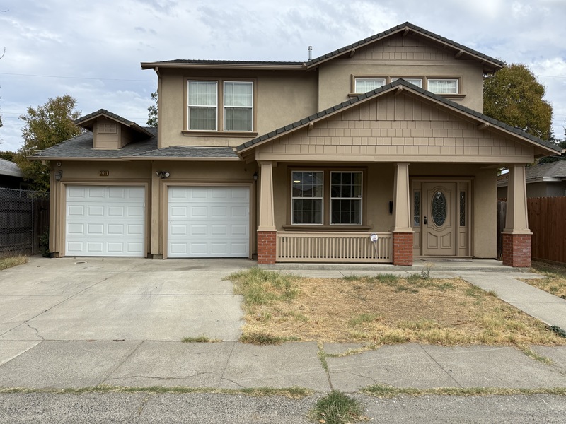 Sacramento House: 3329 San Jose Way