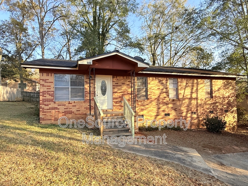 Quincy House: 209 Earnest Street