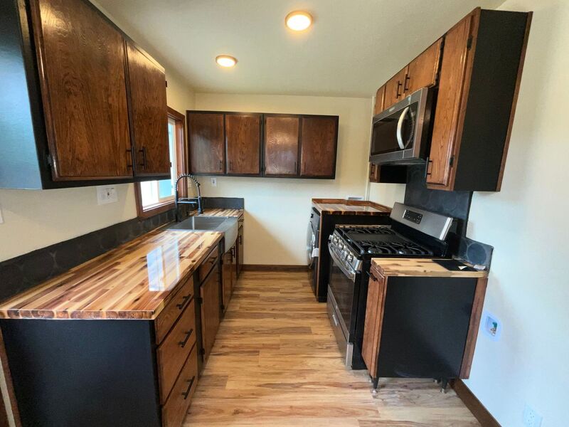 San Diego House: 567 Encinitas Ave