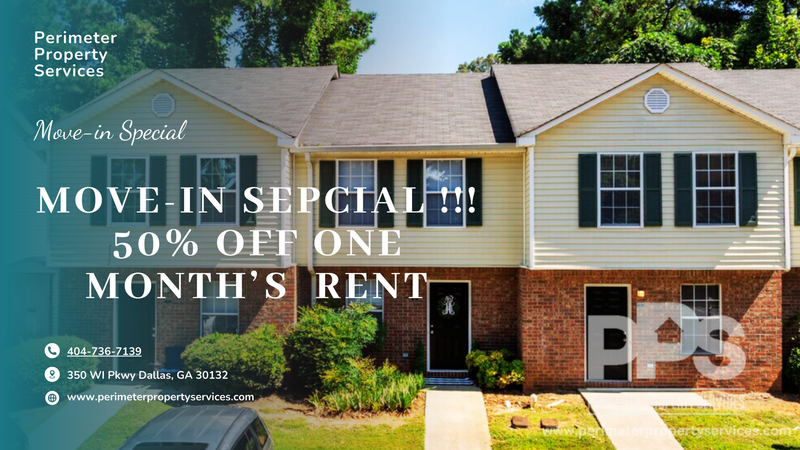 Dallas House: 350 WI Pkwy