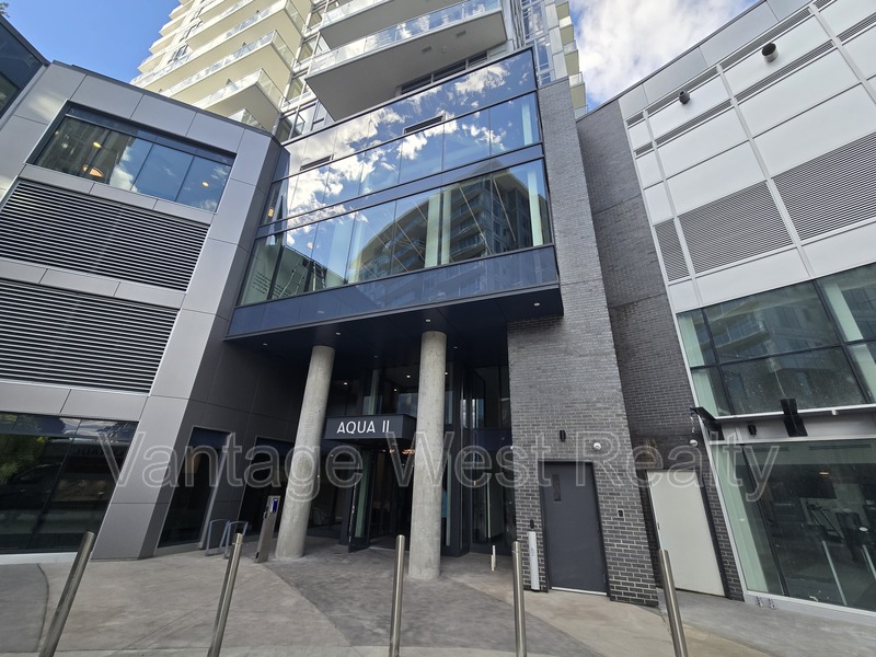 Kelwona Condo: 901-3700 Capozzi Rd