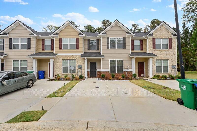 Lithonia House: 2633 Parrish Ct