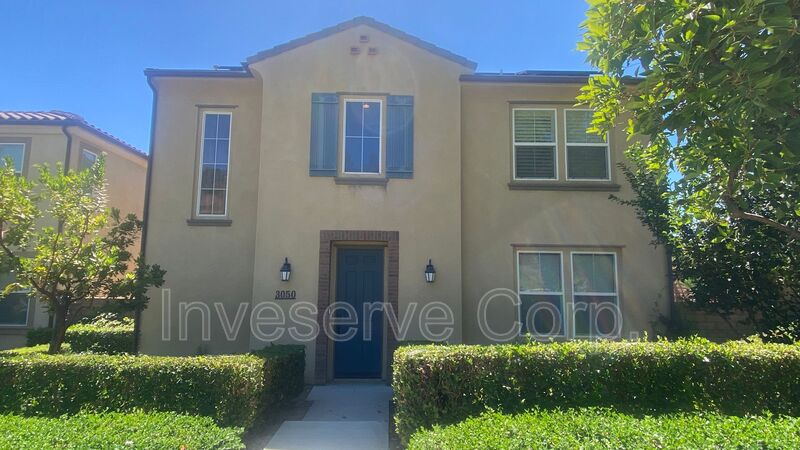 Brea Condo: 3050