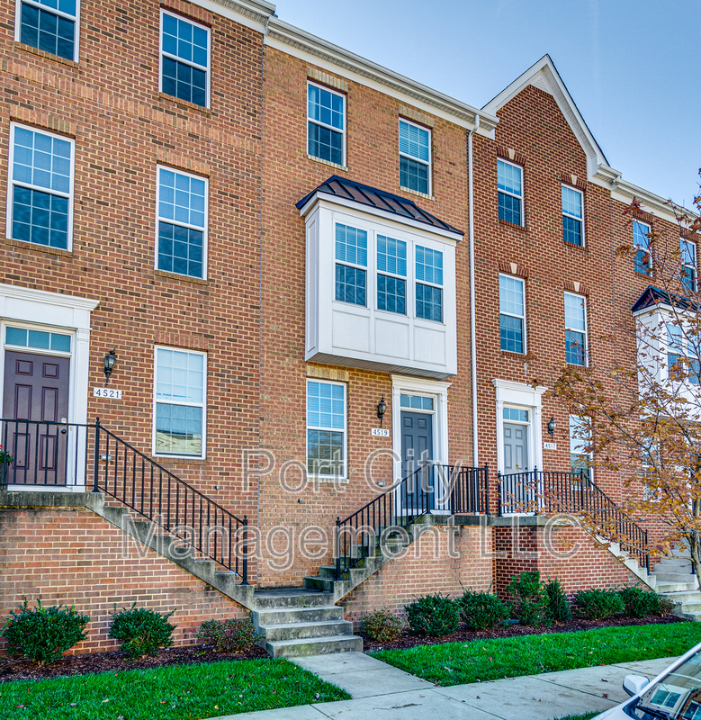 Baltimore Townhome: 4519 Foster Avenue