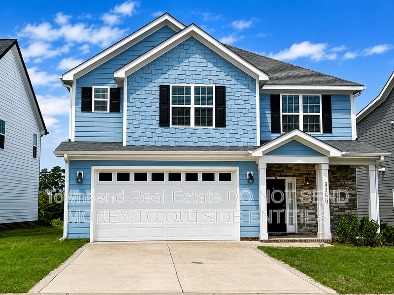 Fayetteville House: 3358 Scotscraig Rd.