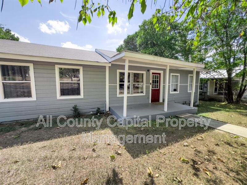 San Marcos House: 1335 Belvin St