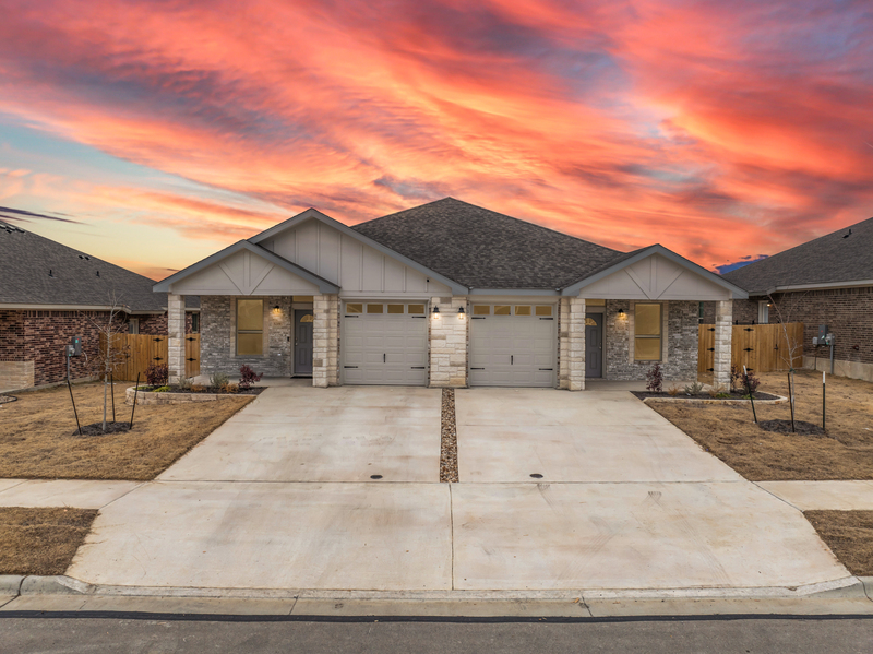 Killeen Townhome: 5219 Rose Garden Loop - 1