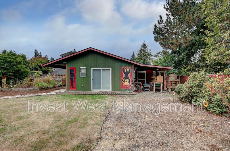 Vancouver House: 12311 SE McGillivray Blvd