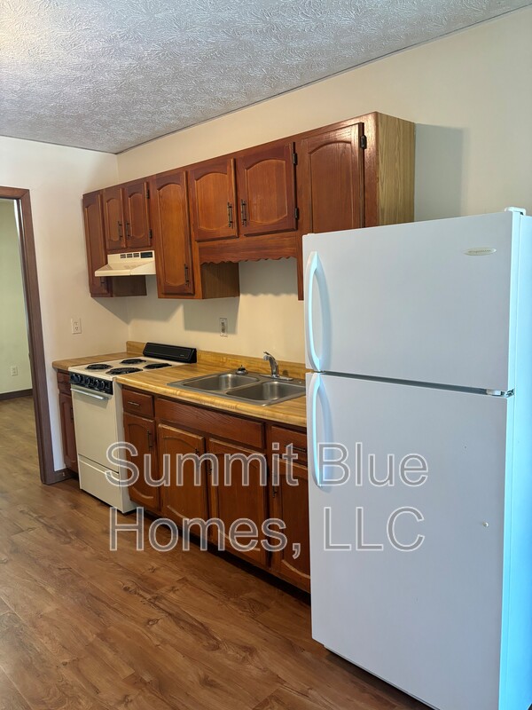 Kingsport Condo: 3953 Kent St