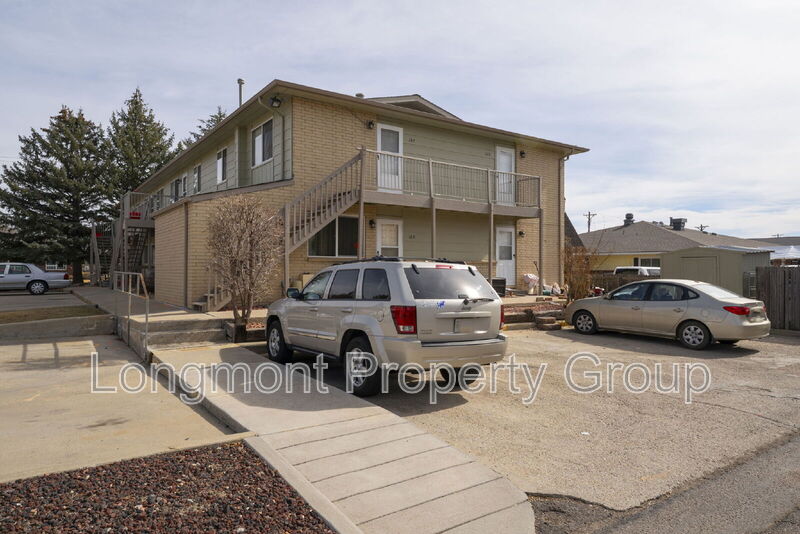Longmont Condo: 2003 Terry Street