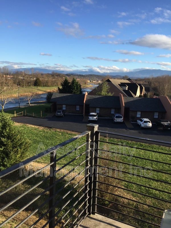 Sevierville Condo: 230 Hardin Lane - 208