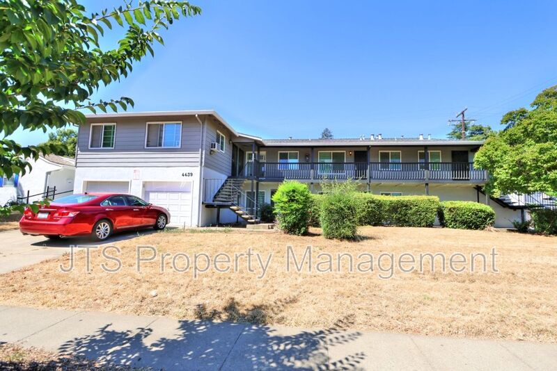 Sacramento Condo: 4439 V Street