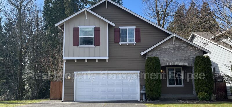 Bothell House: 20221 124th Ave NE